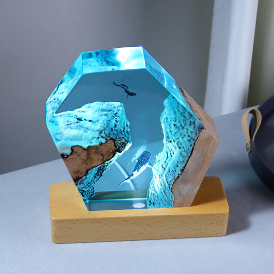 Ocean Whale Cave Lamp