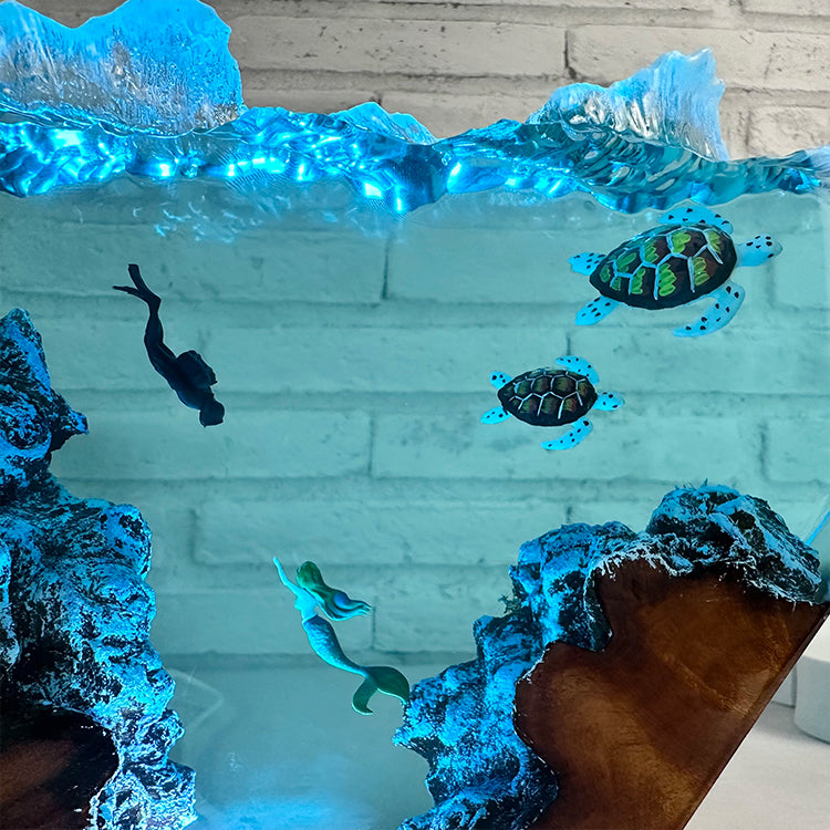 Deep Sea Mermaid Resin Lamp