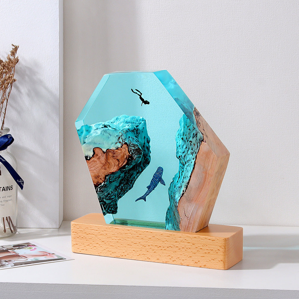 Ocean Whale Cave Lamp