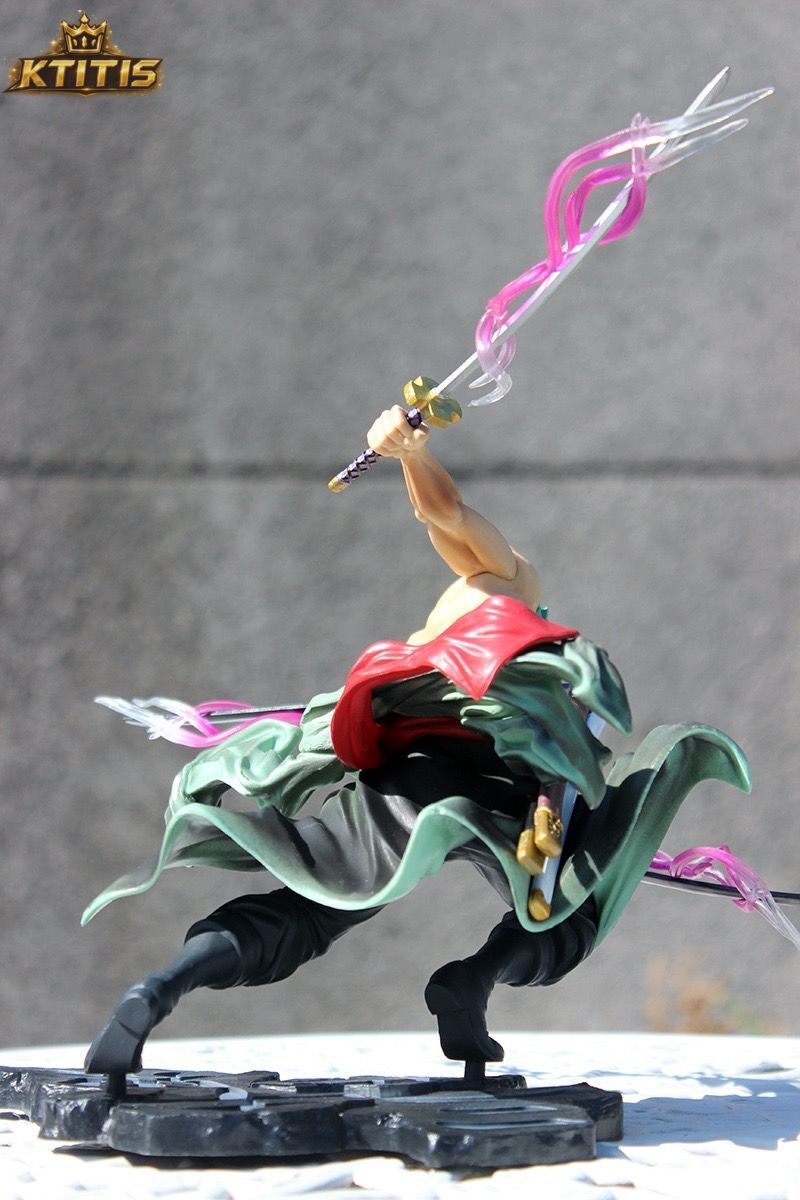 One Piece Roronoa Zoro Figure – Pirate Hunter 3-Sword Statue