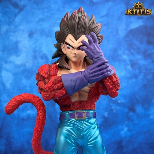 Dragon Ball GT Vegeta SSJ4 Figure
