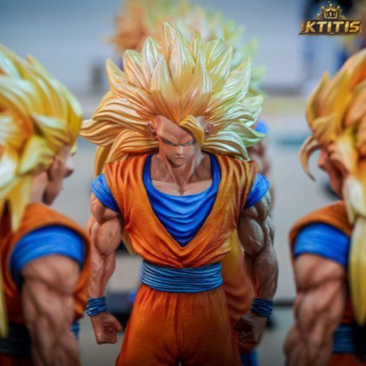 Dragon Ball Super Saiyan 3 Goku Figure