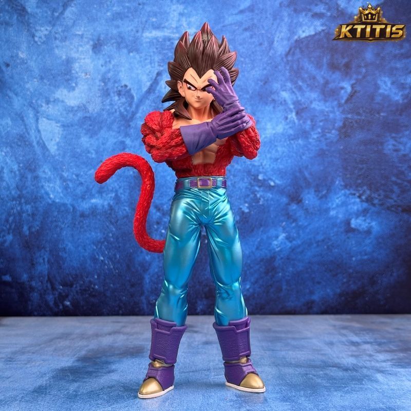 Dragon Ball GT Vegeta SSJ4 Figure